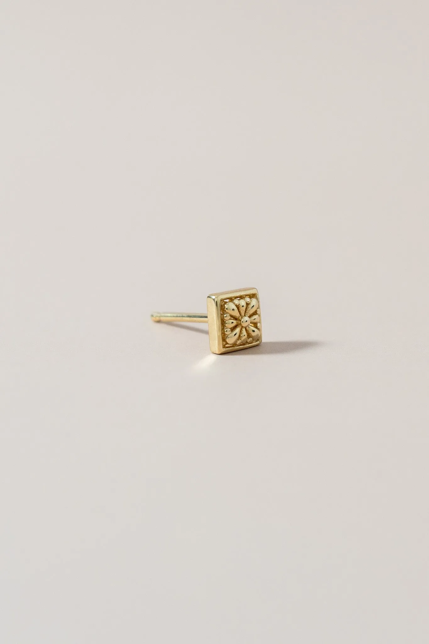 14K Mini Flores Talavera Stud