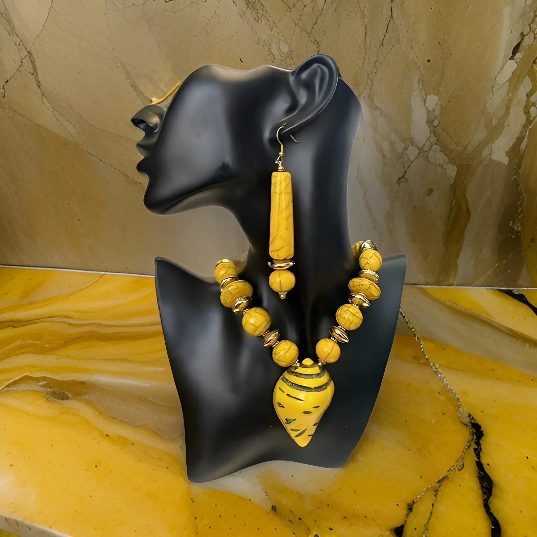 African Bone Shell Pendent Beaded Necklace & Earring Set