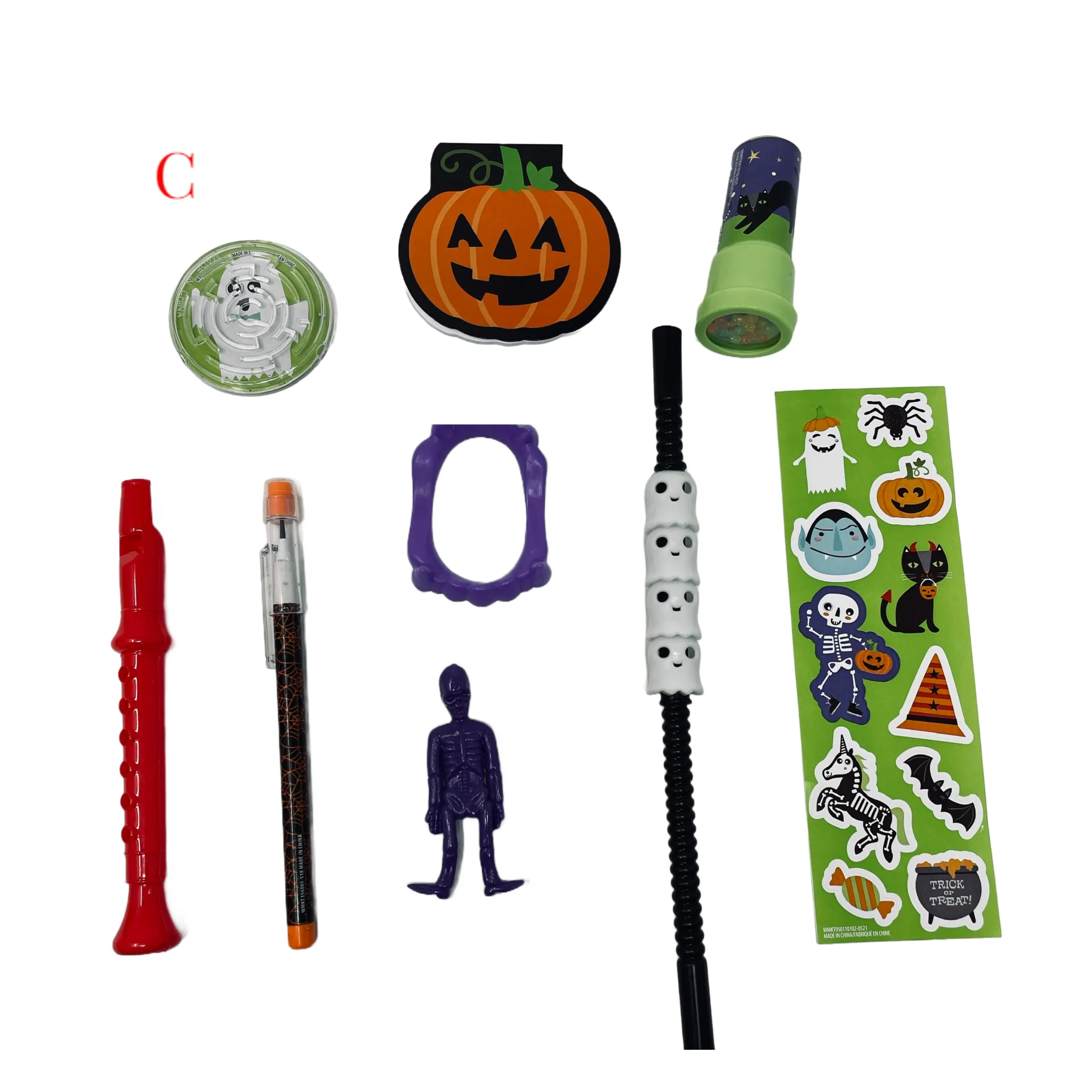 Cup-O-Treats Bundle, 8 Cups with Novelty Party Favors