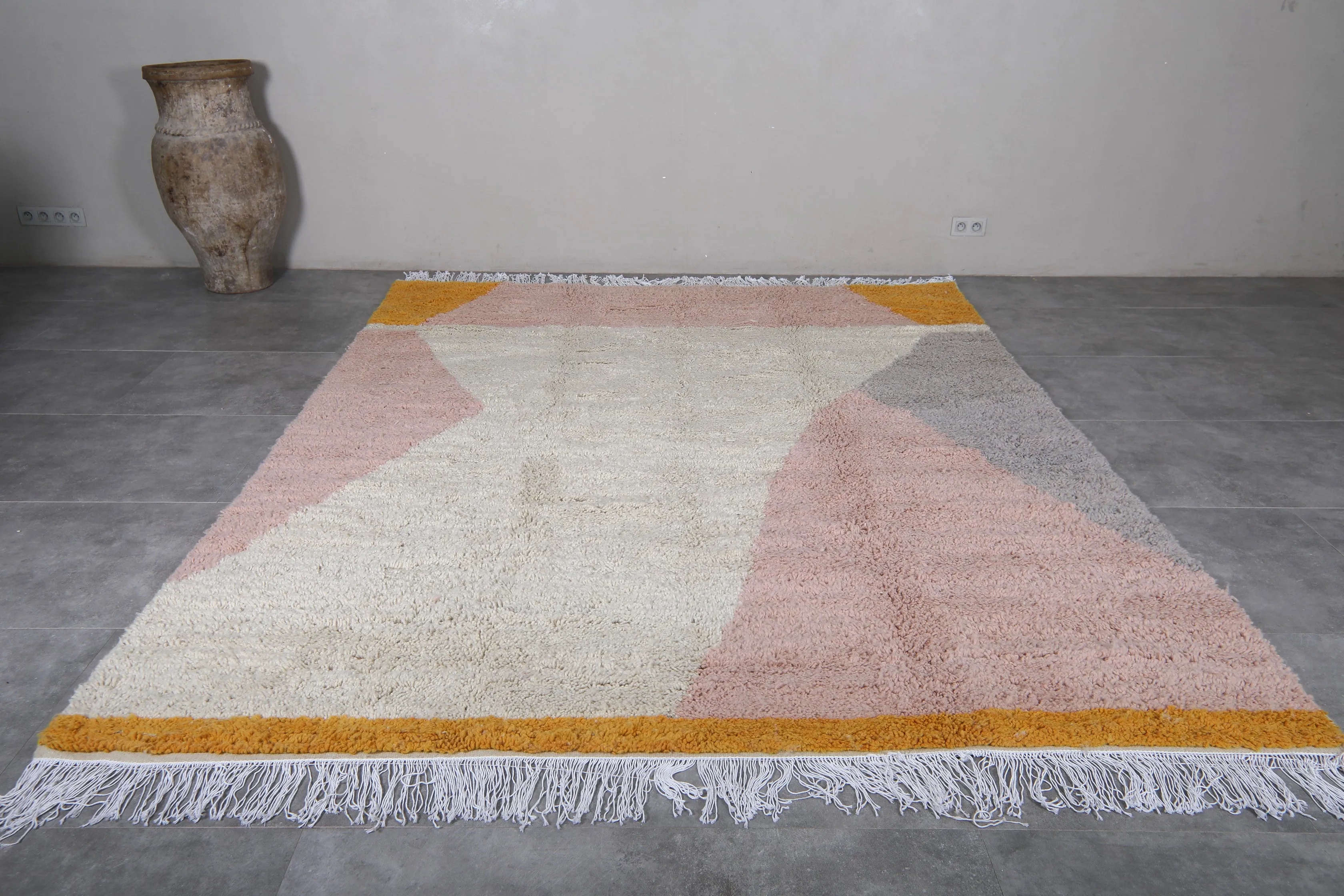 Custom Berber rug - Authentic handmade Beniourain rug