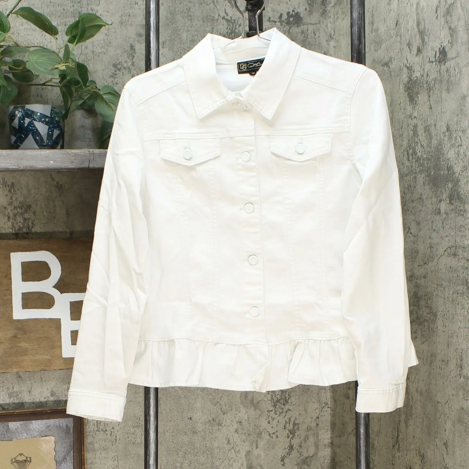 DG2 by Diane Gilman Women's Ruffle Hem Stretch Denim Jean Jacket White Medium
