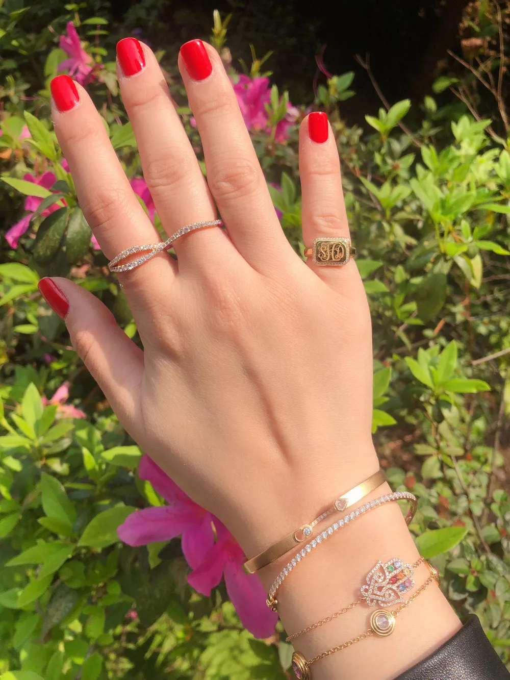 Diamond Wavy Two Finger Ring