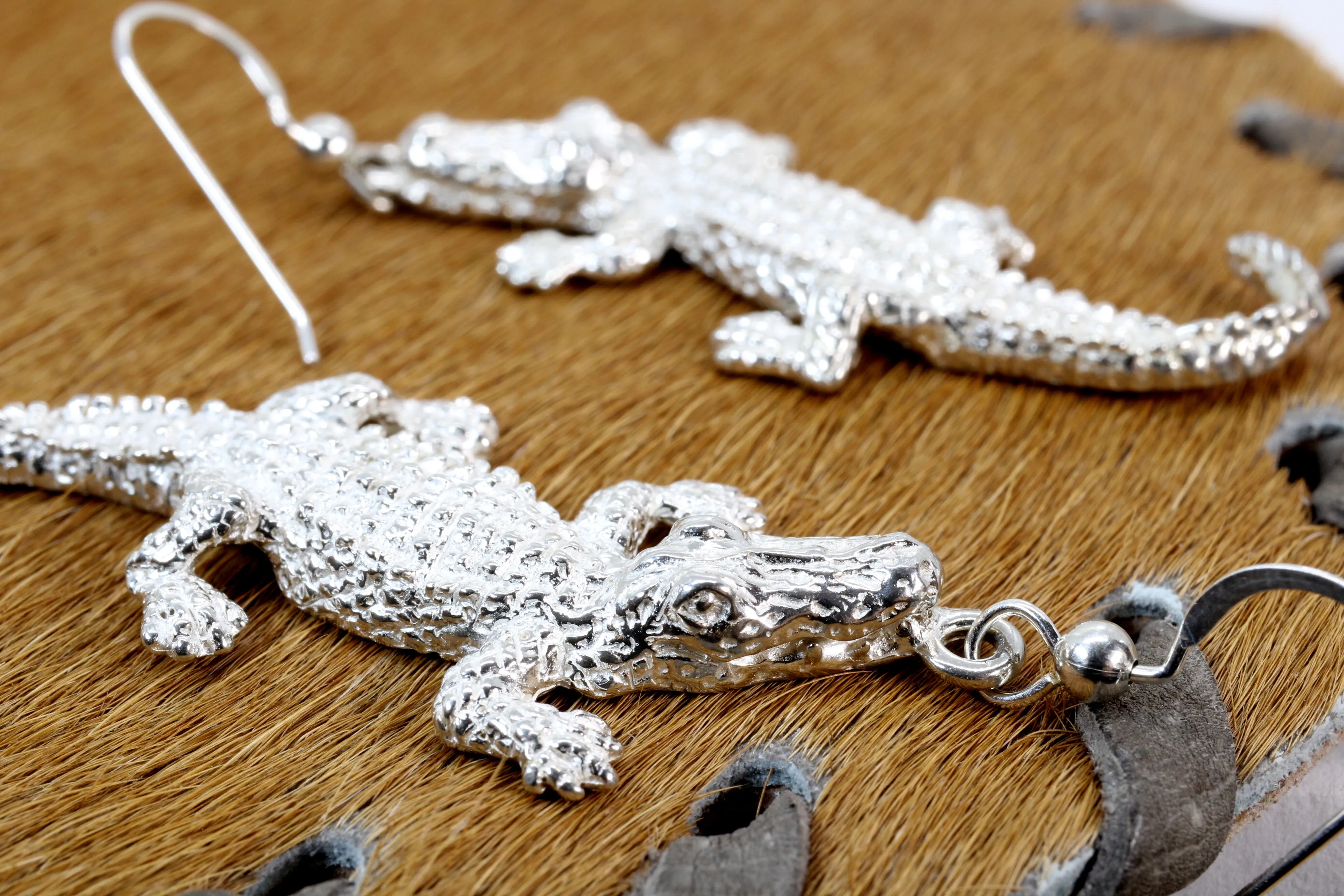 Extra Large Size Alligator Dangle Earrings in 925 Sterling Silver