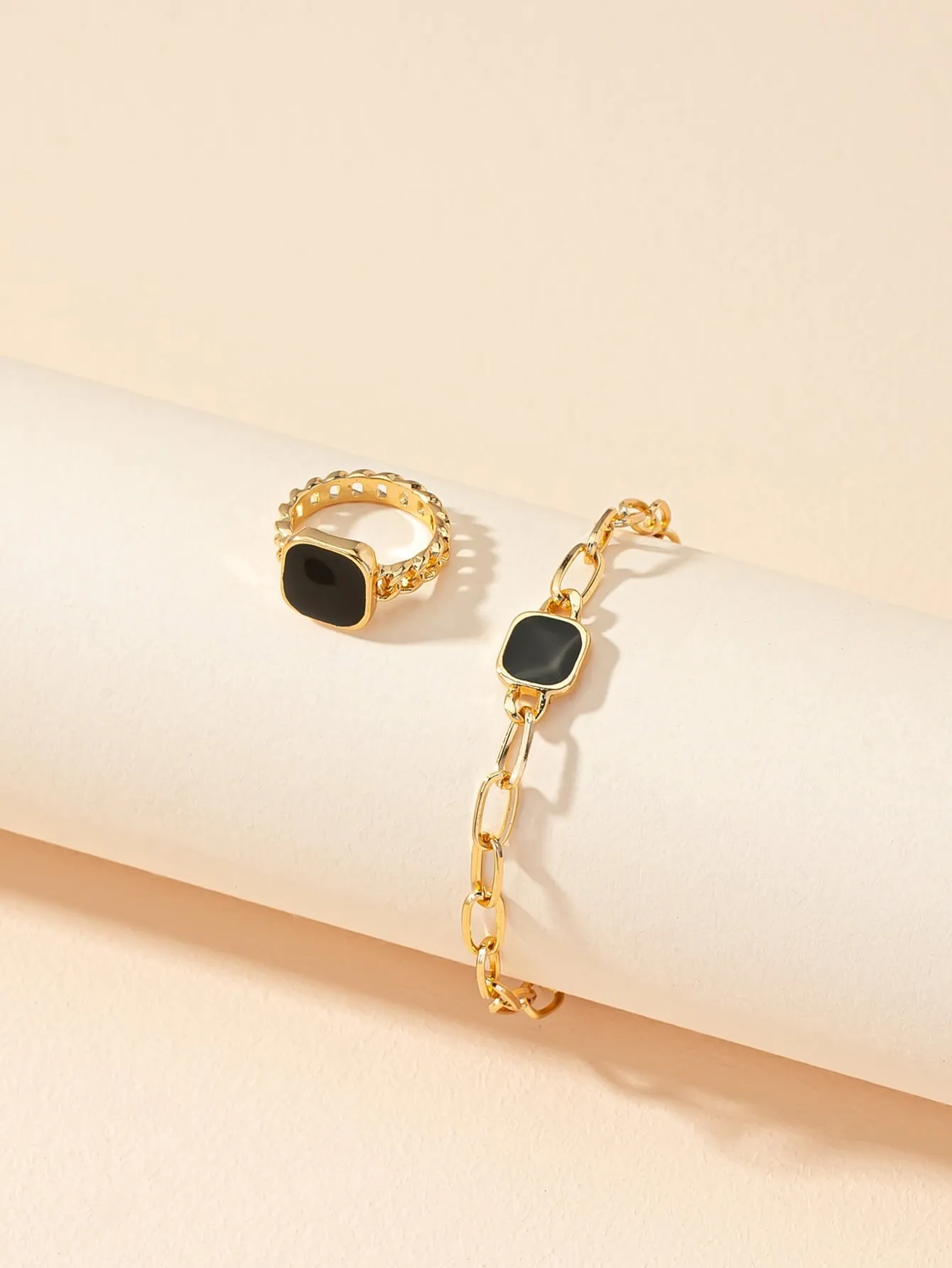 Geo Decor Bracelet & Ring  - Black- FD ⚡