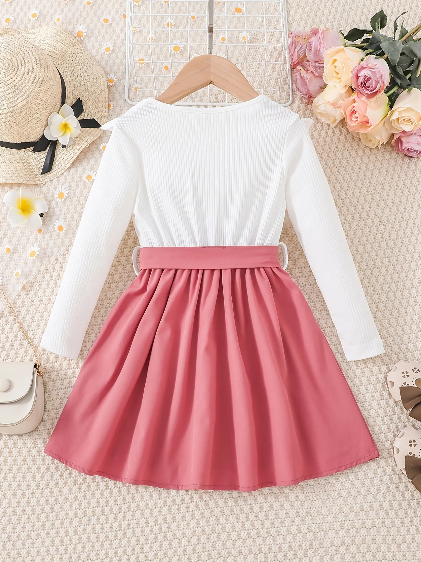 Girls Ruffled Splicing Princess Dress - A Elegant and Feminine Outfit