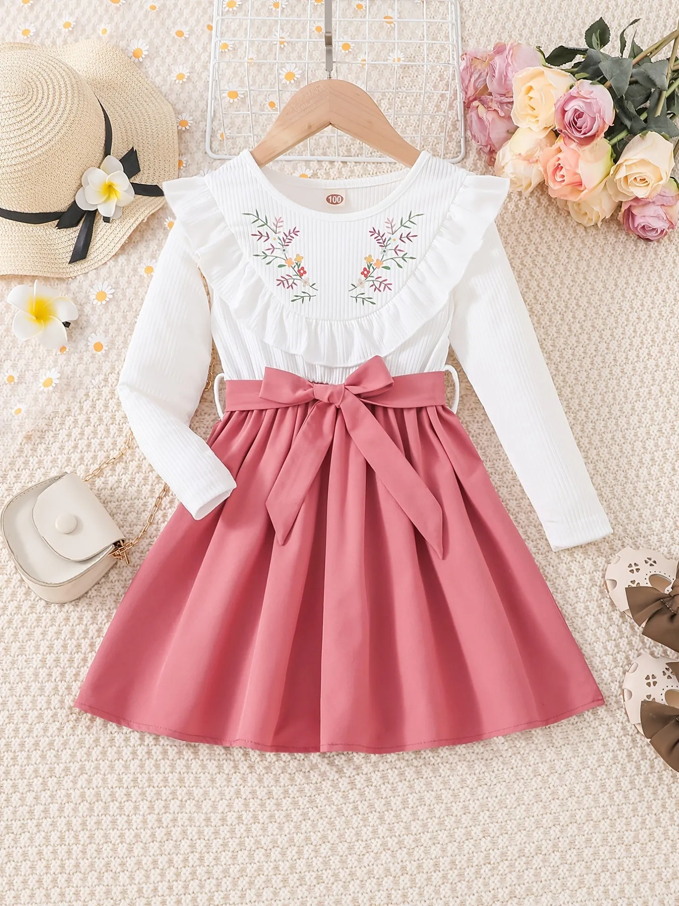 Girls Ruffled Splicing Princess Dress - A Elegant and Feminine Outfit