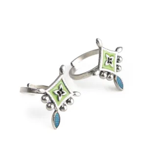 Kriti Silver Toe Rings by MOHA