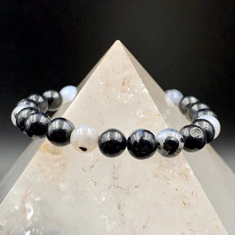 Merlinite Dendritic Agate Bead Stretch Bracelet