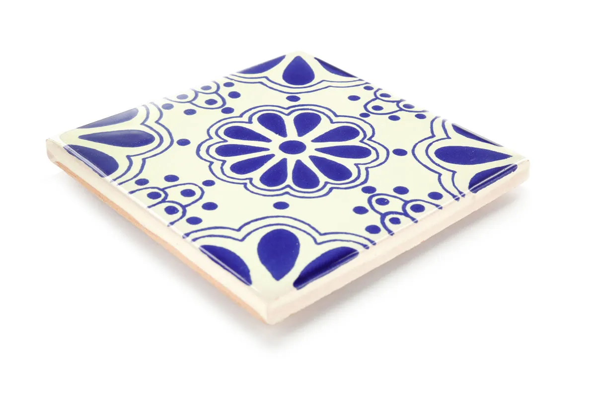 Mexican Talavera Ceramic Decorative Tile: Blue Lace