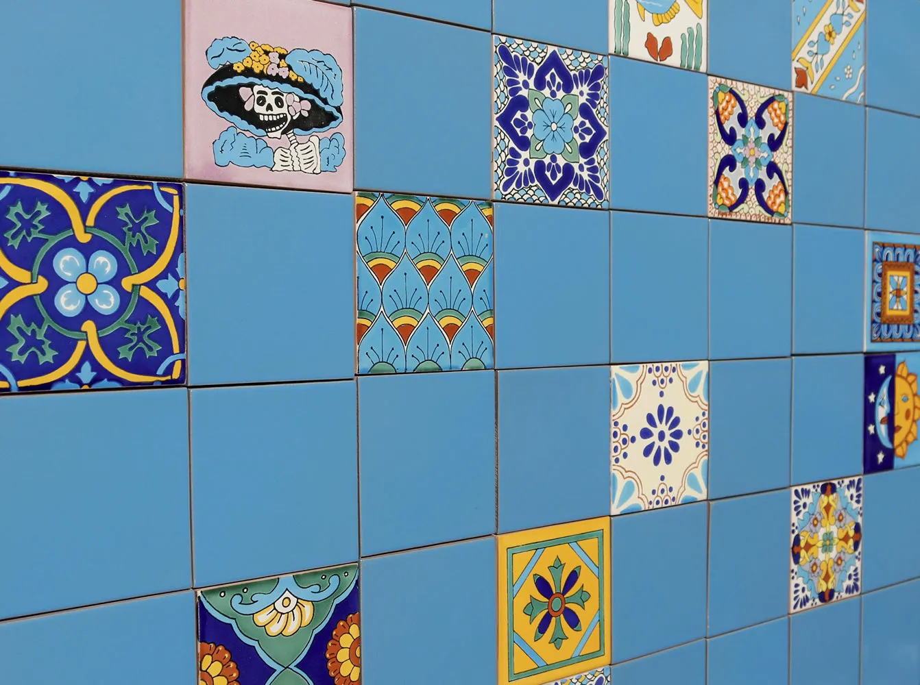 Mexican Talavera Ceramic Solid Tile: Turquoise