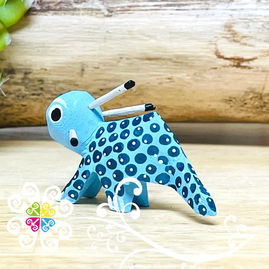 Mini Horned Lizard Alebrije Handcarve Wood Decoration Figure