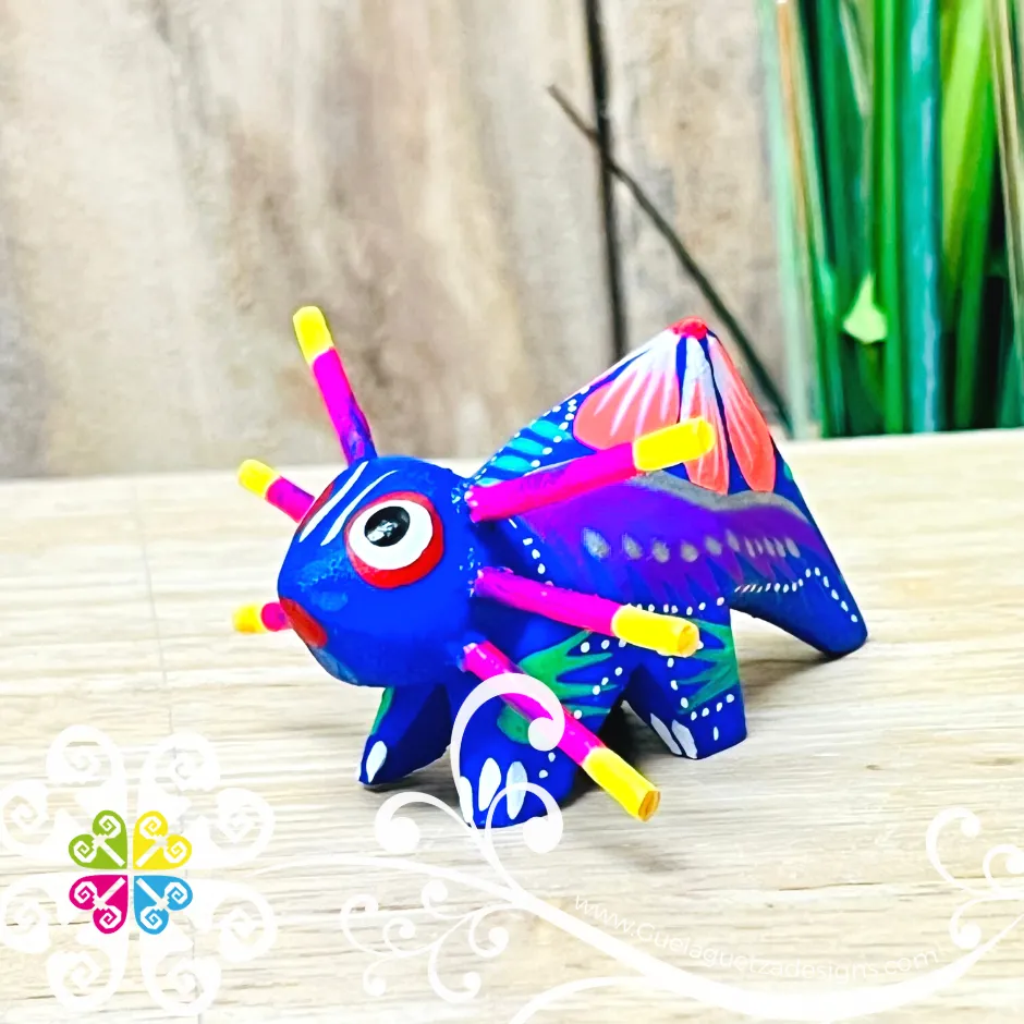 Mini Horned Lizard Alebrije Handcarve Wood Decoration Figure
