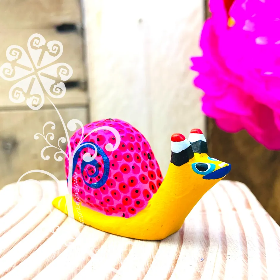 Mini Snail Alebrije Handcarve Wood Decoration Figure