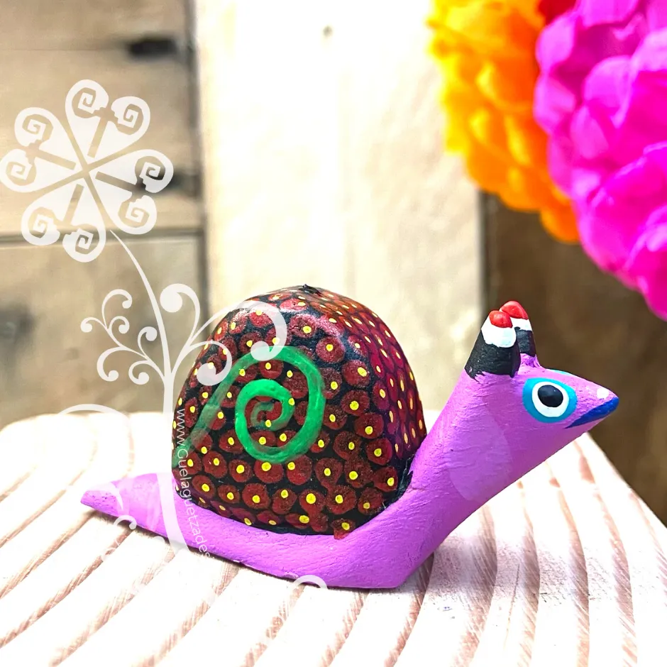 Mini Snail Alebrije Handcarve Wood Decoration Figure
