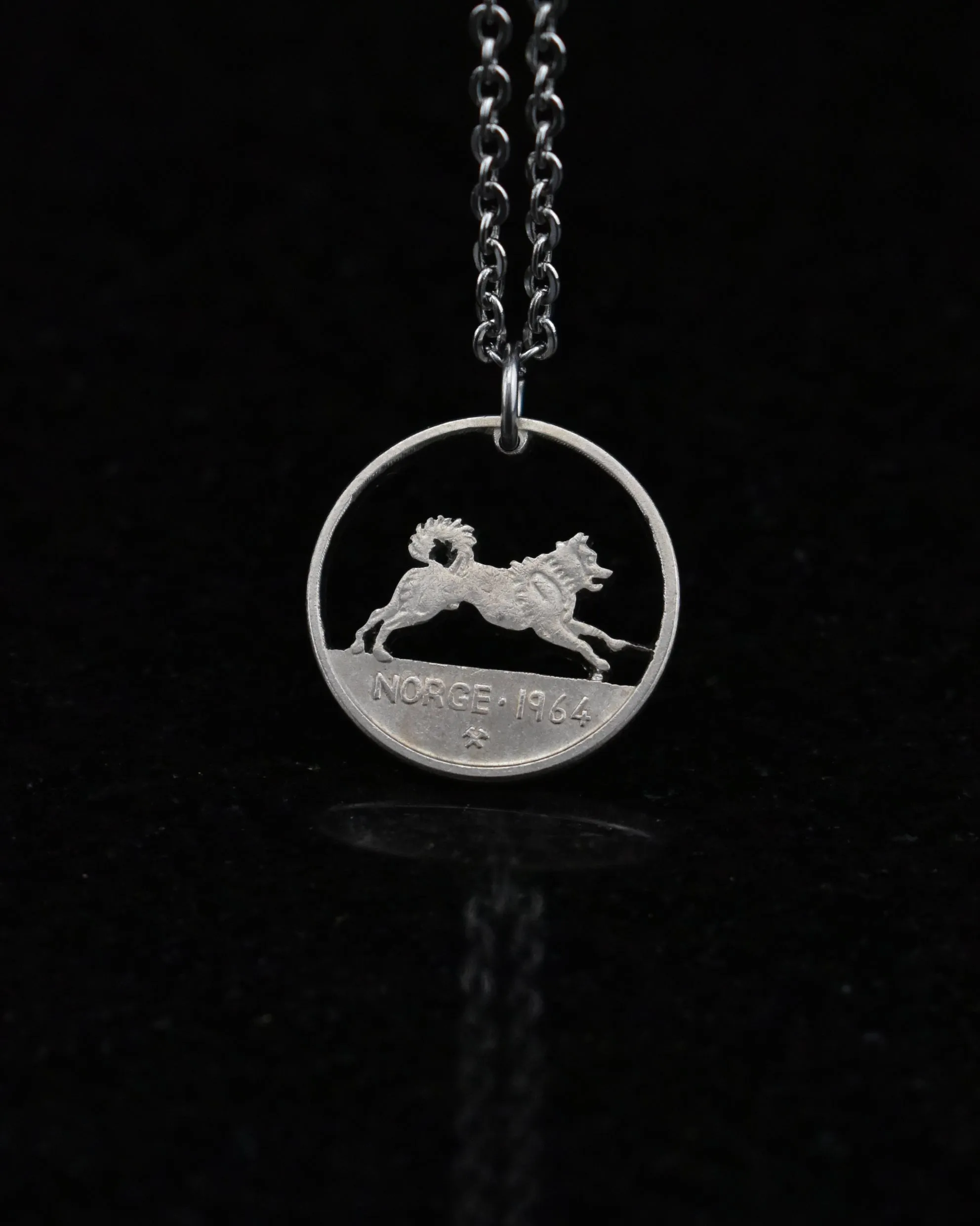 Norway - Cut Coin Pendant with Norwegian Elkhound