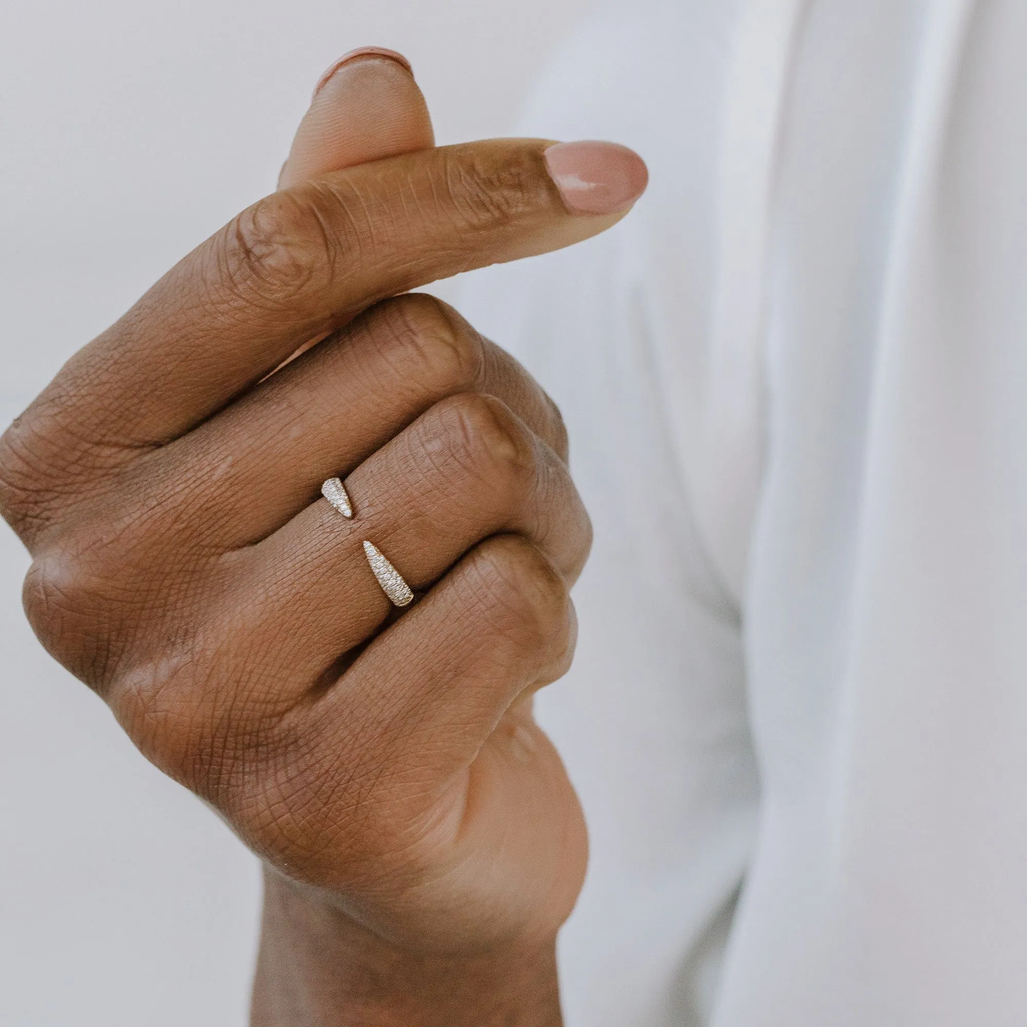 Palomita Diamond Pavé Wedding Band