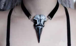 Raven Skull Witchy Bird Pendant, Goth Crow Necklace, Resin Handmade Jewerly, Witchy Wiccan Pagan Gothic Gift, Huginn, Muninn