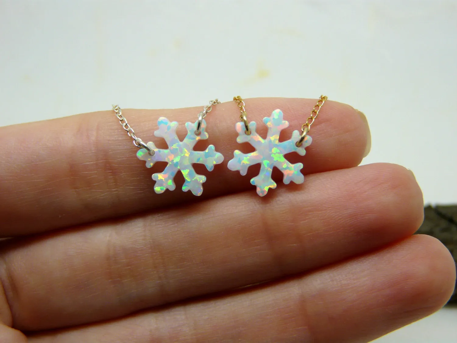 Snowflake Necklace – Winter Wonderland Charm