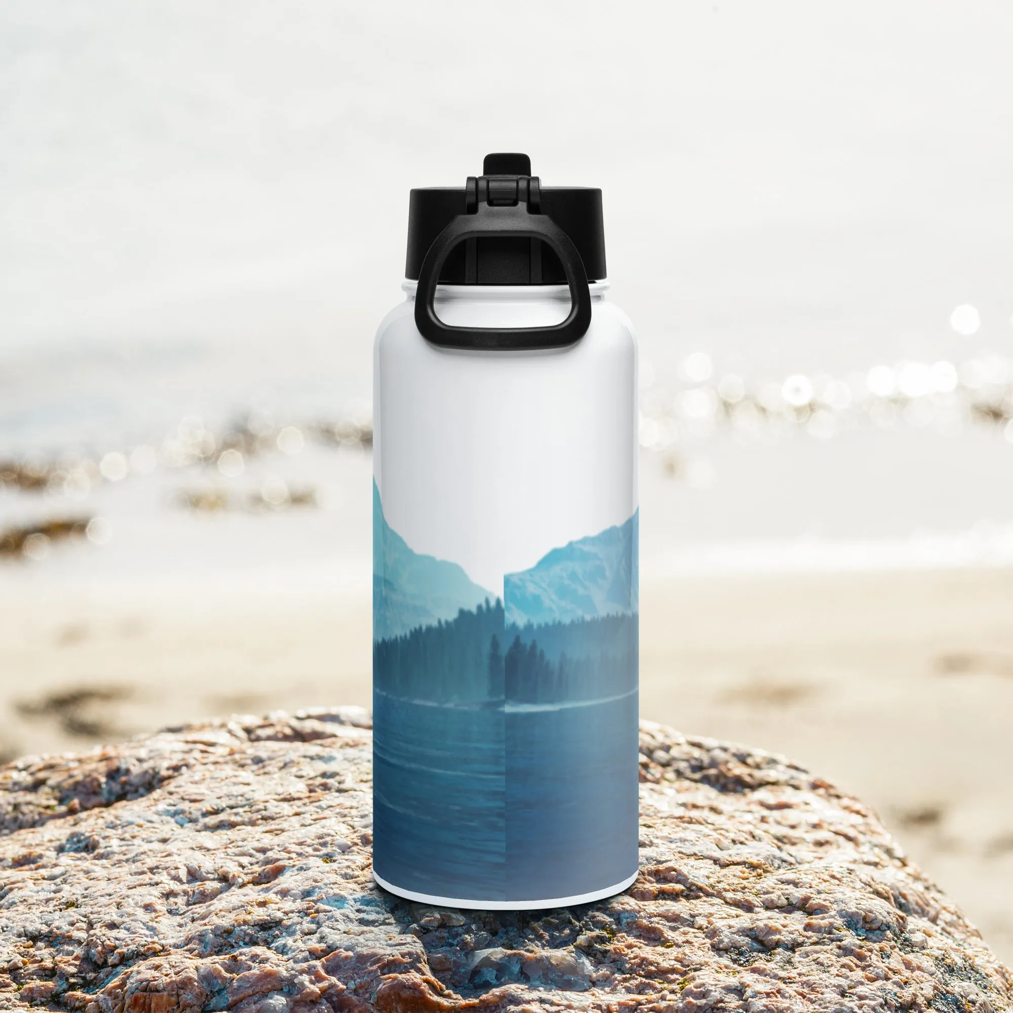 Stainless steel water bottle with a straw lid Choose Your design)