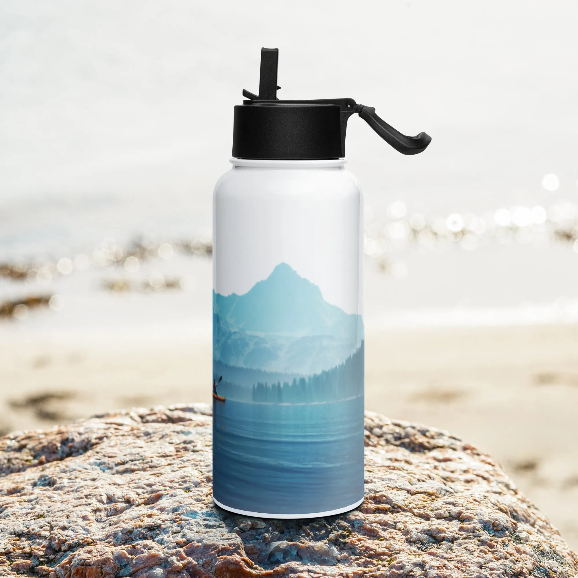 Stainless steel water bottle with a straw lid Choose Your design)