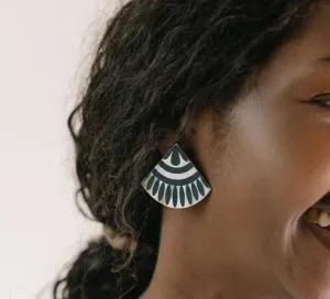 Sunshine Tienda - Black Tile Earrings