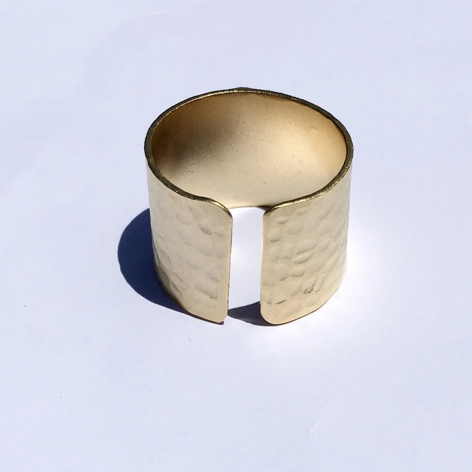 TURKISH GOLD RING WITH COLORED GEM