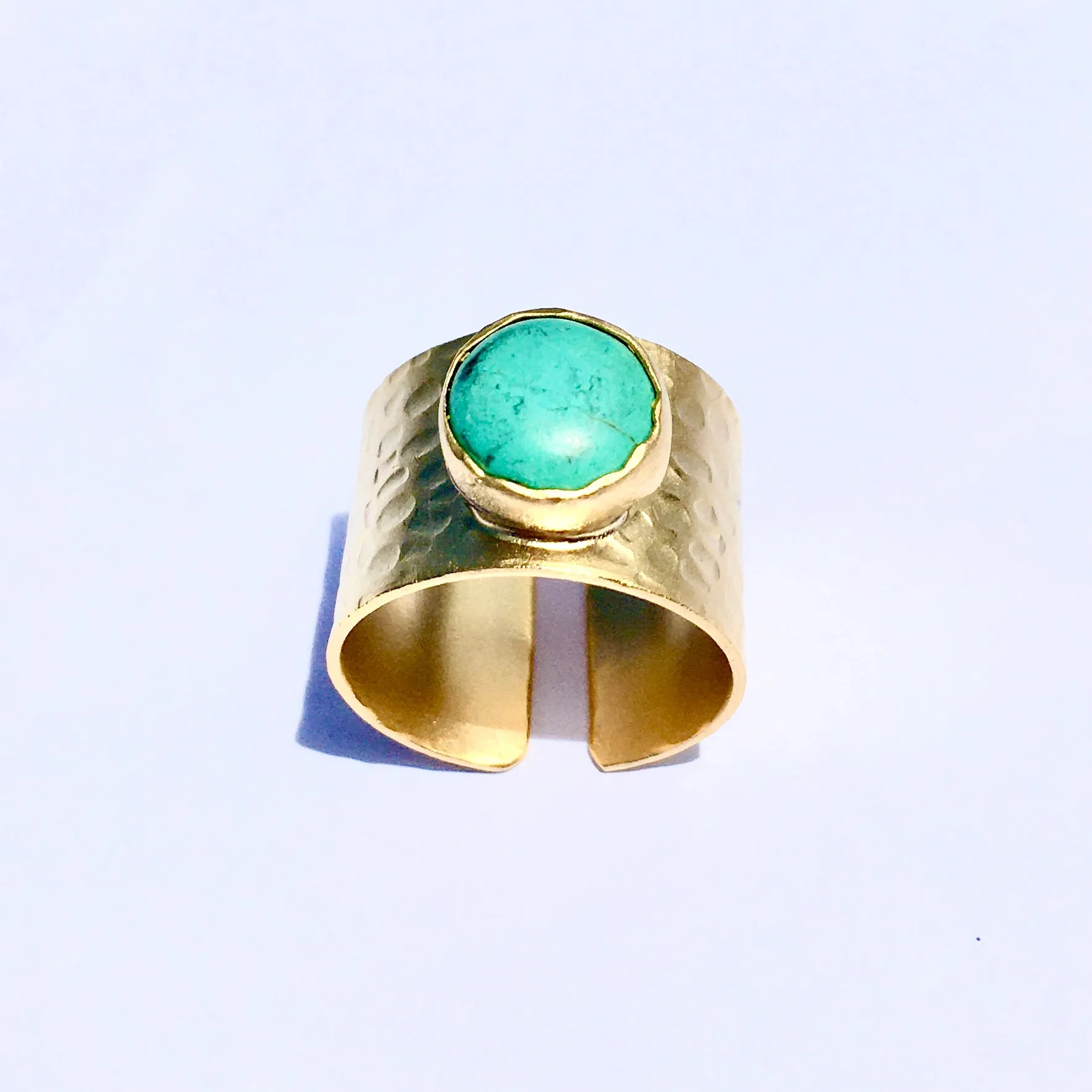 TURKISH GOLD RING WITH COLORED GEM