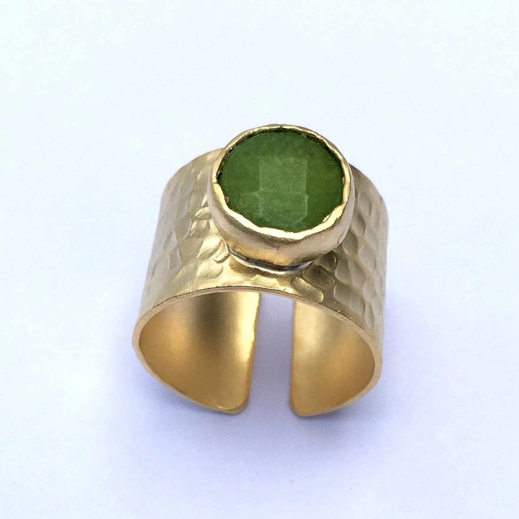 TURKISH GOLD RING WITH COLORED GEM