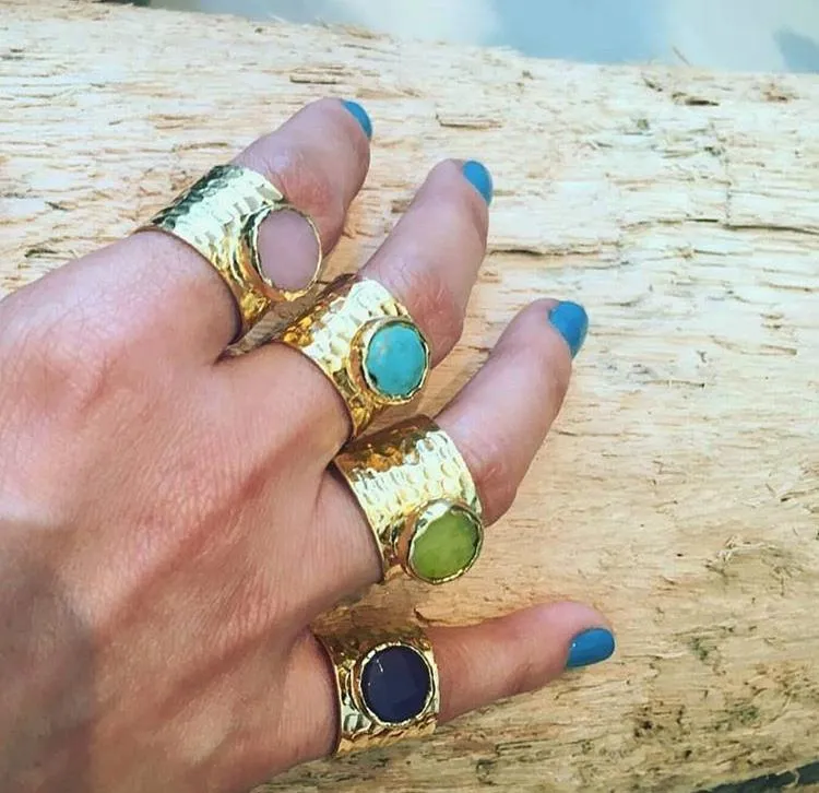 TURKISH GOLD RING WITH COLORED GEM