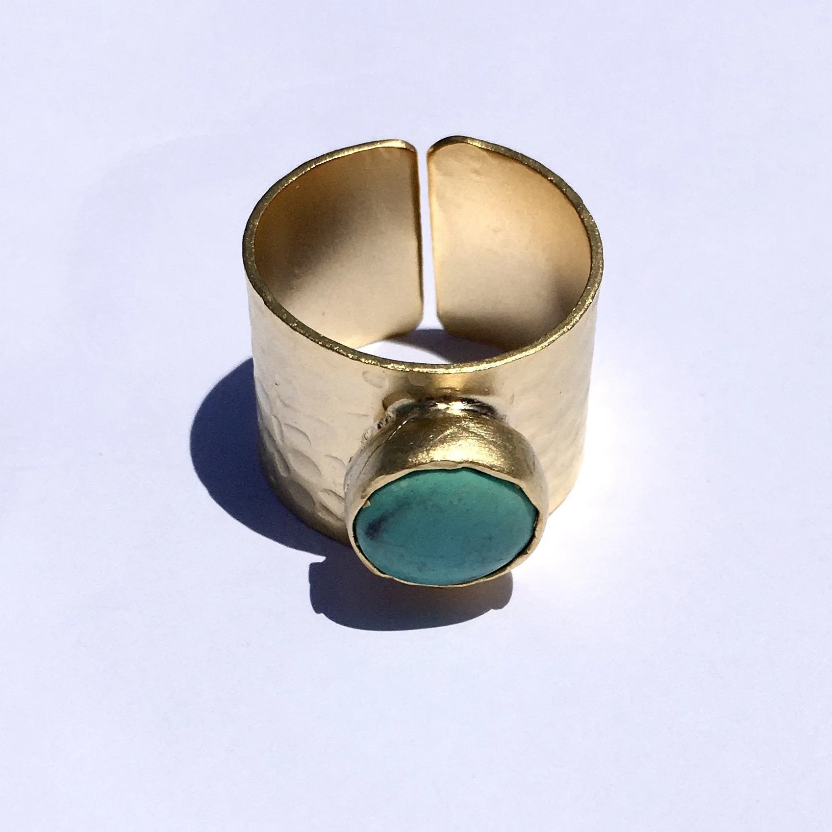 TURKISH GOLD RING WITH COLORED GEM