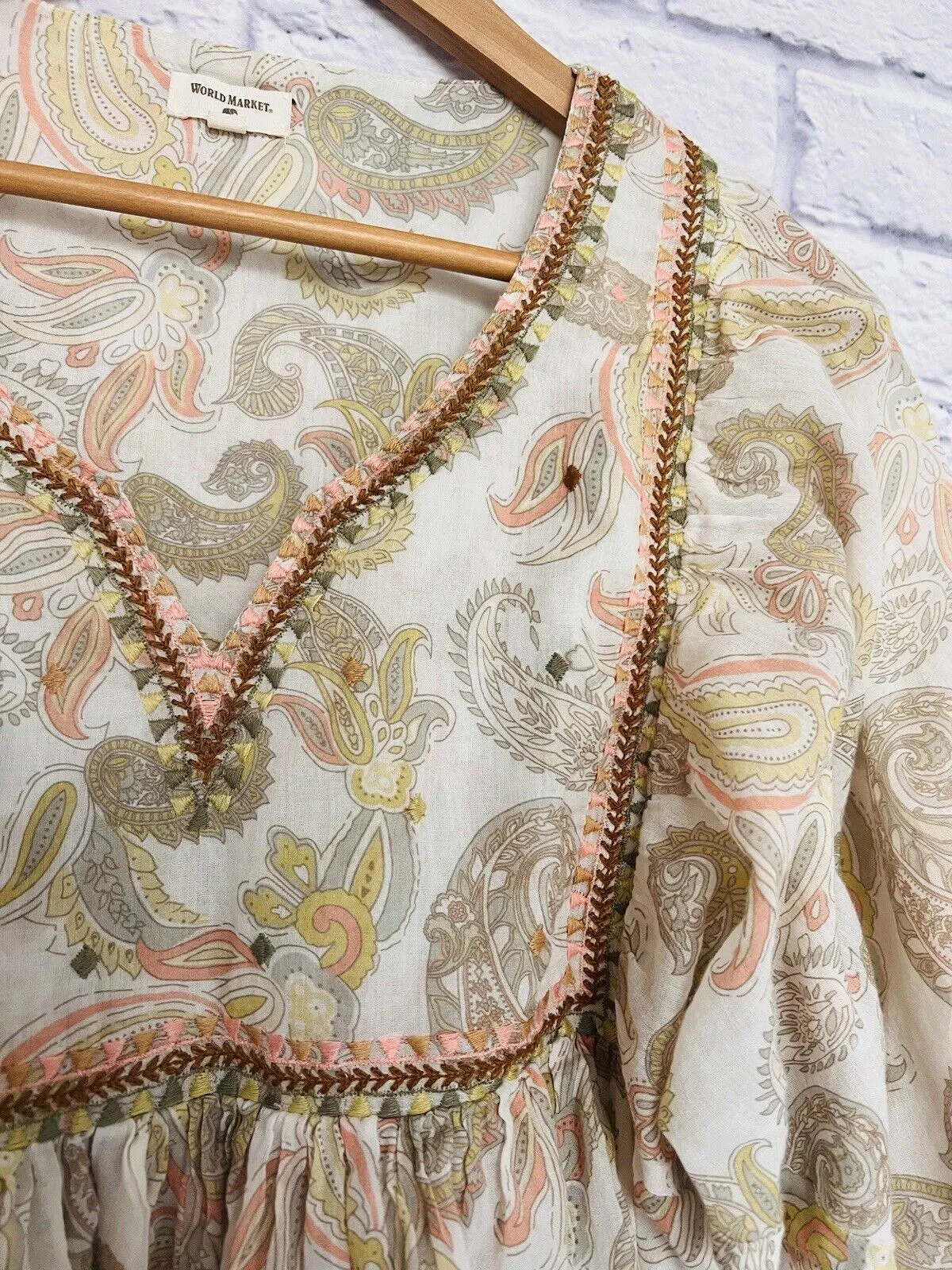 WORLD MARKET Paisley Top Sz S/M Embroidered Pastel Lightweight Boho Peasant