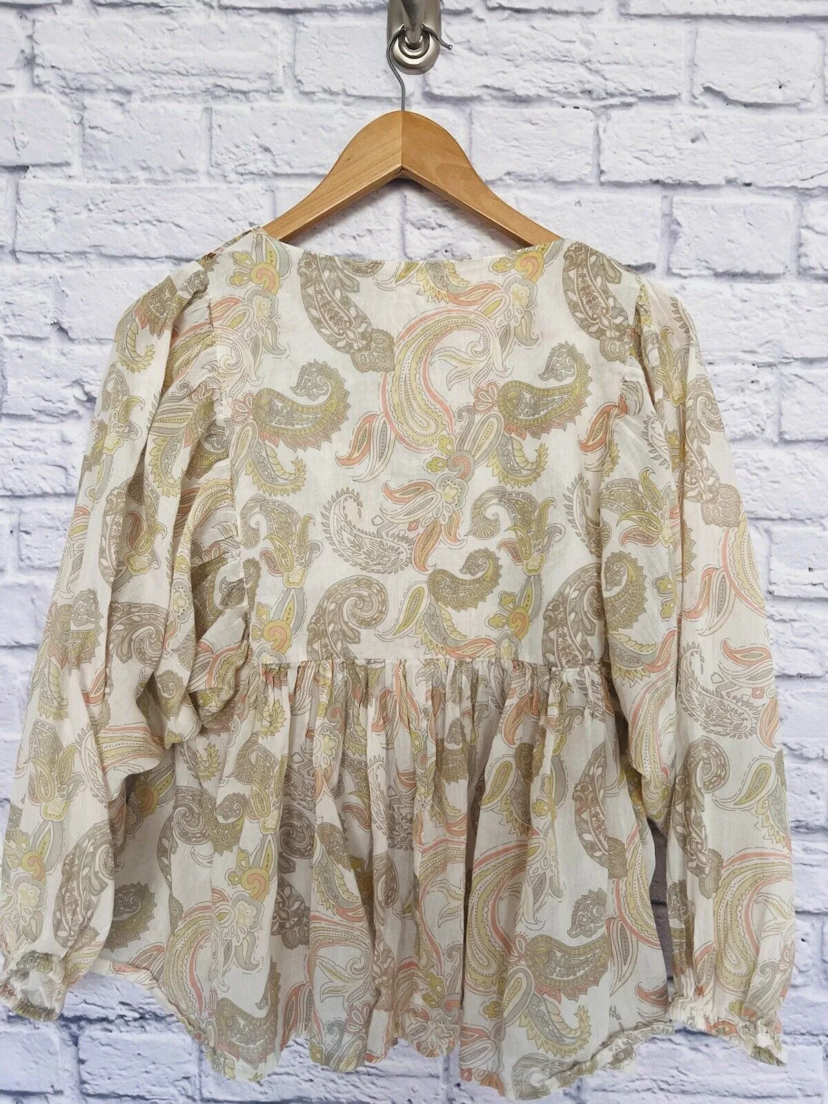 WORLD MARKET Paisley Top Sz S/M Embroidered Pastel Lightweight Boho Peasant
